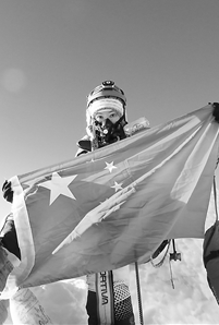 連登“雙峰” 柔弱蘭州女子高小丹的生死體驗(yàn)（圖）