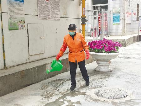 “三不管”樓院變身舒心家園——蘭州市城關區(qū)推進老舊樓院整治破解城市管理難題