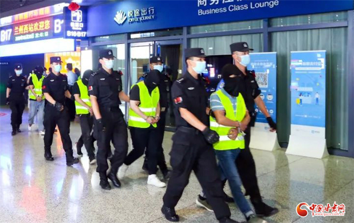 大案特寫(xiě)|揭秘“4.14”電信詐騙案背后的故事（圖）