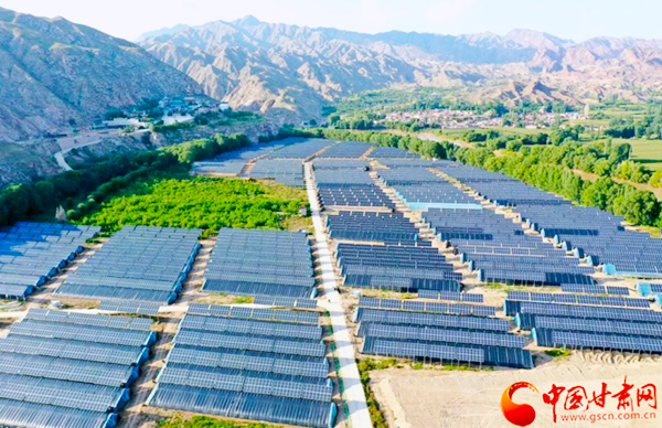 【奮斗百年路 啟航新征程 脫貧攻堅答卷】以村為家，把貧困戶當(dāng)家人——記全國脫貧攻堅先進(jìn)個人錢有