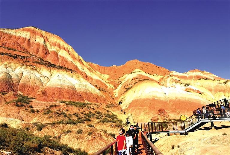 攜程《2021年國慶假期出游總結(jié)報(bào)告》出爐  西安、上海、北京、西寧、成都成甘肅省主要客源地