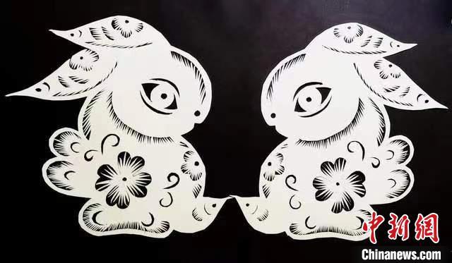 圖為甘肅“非遺人”創(chuàng)作的剪紙兔。(資料圖) 甘肅省非遺保護(hù)中心供圖