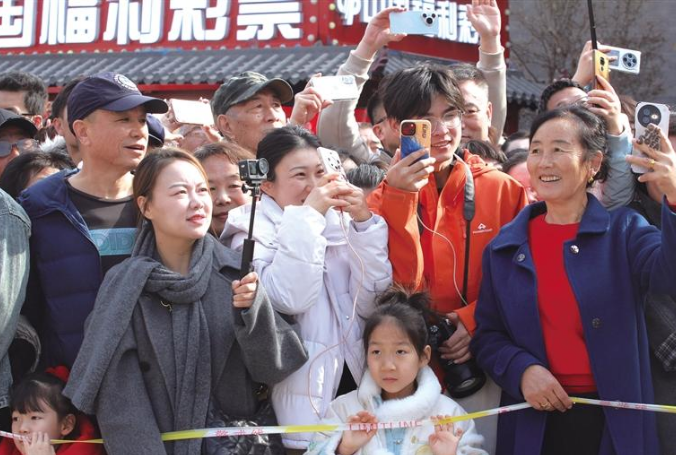 春節(jié)蘭州文旅市場人氣與消費(fèi)雙豐收